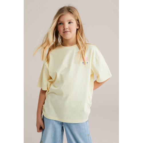 WE Fashion T-shirt met backprint lichtgeel Meisjes Katoen Ronde hals Backprint - maat 158/164 afbeelding