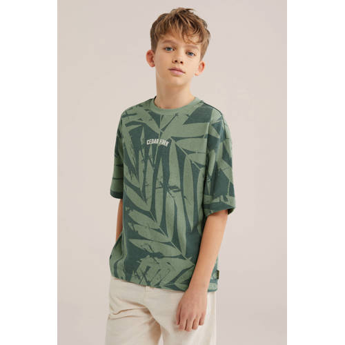 WE Fashion T-shirt groen Jongens Katoen Ronde hals All over print - maat 98/104 afbeelding