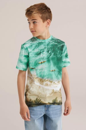 T-shirt