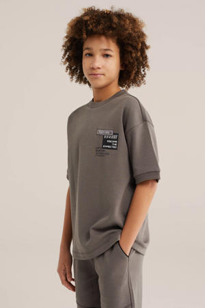 T-shirt taupe