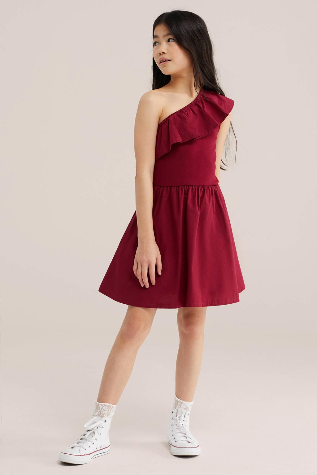 Rode meisjes WE Fashion one shoulder jurk met effen en ruches