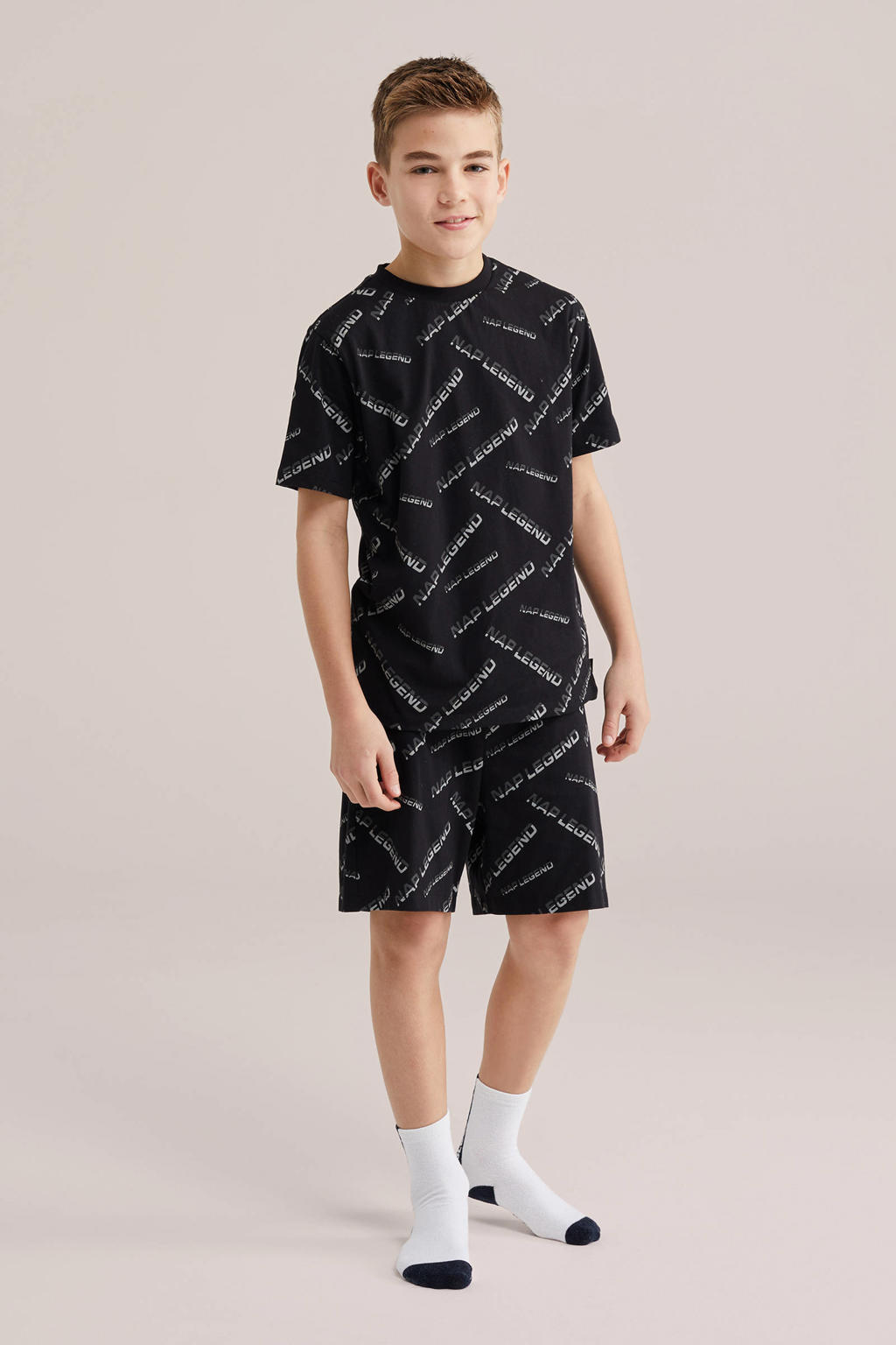 WE Fashion shortama met all over print zwart