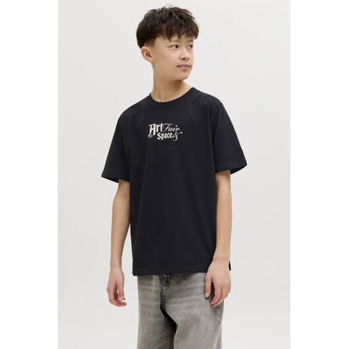 JACK & JONES JUNIOR T-shirt met backprint zwart Jongens Katoen Ronde hals - maat 128 afbeelding