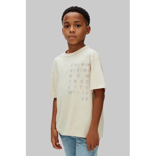 Calvin Klein T-shirt beige Jongens Katoen Ronde hals Printopdruk - maat 152 afbeelding