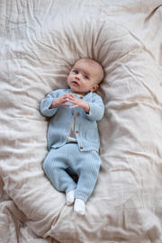 thumbnail: Feetje grof gebreide babybroek The Magic is in You lichtblauw
