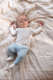 thumbnail: Feetje grof gebreide babybroek The Magic is in You lichtblauw