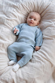 thumbnail: Feetje grof gebreide babybroek The Magic is in You lichtblauw