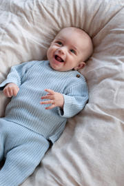 thumbnail: Feetje grof gebreide babybroek The Magic is in You lichtblauw