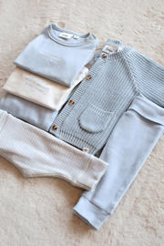 thumbnail: Feetje babybroek The Magic is in You lichtblauw
