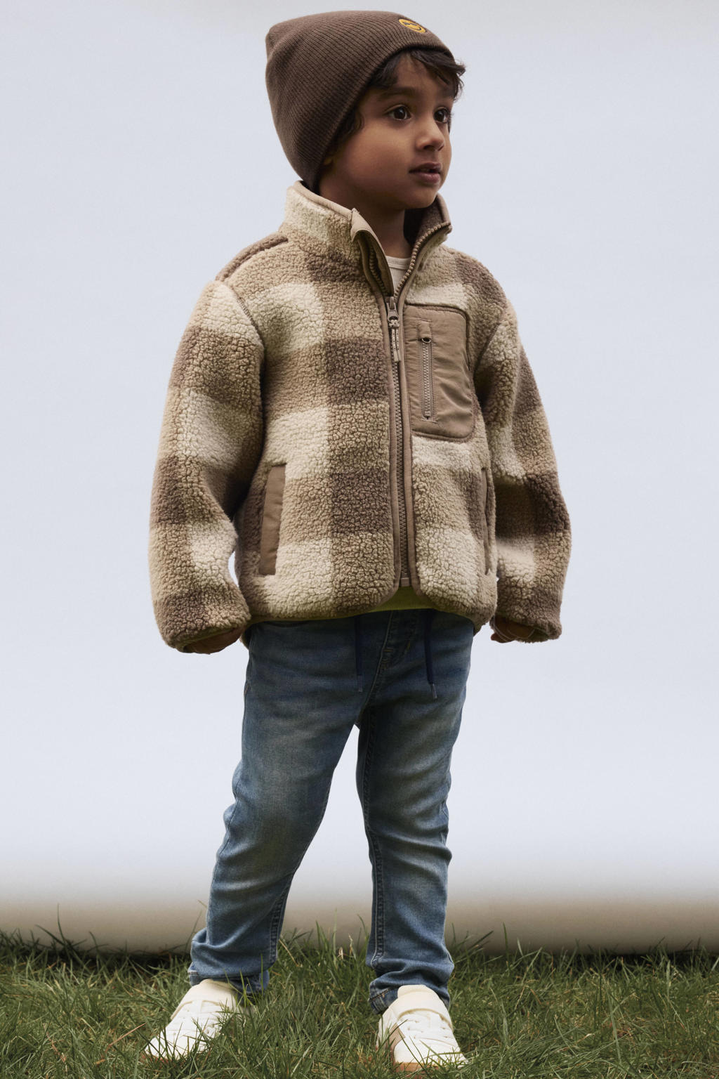 Bruin en lichtbruine jongens NAME IT MINI teddy jas met ruitenprint, lange mouwen en ritssluiting