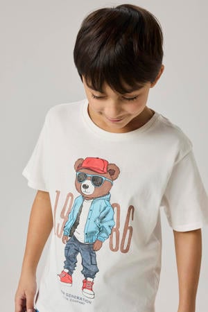 T-shirt wit