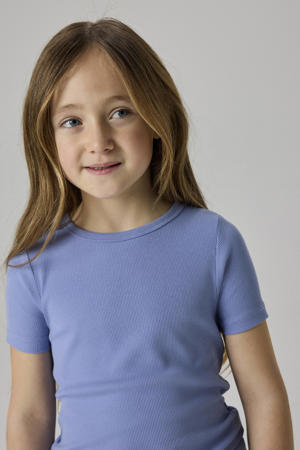 mouwloze top rib gebreid lila