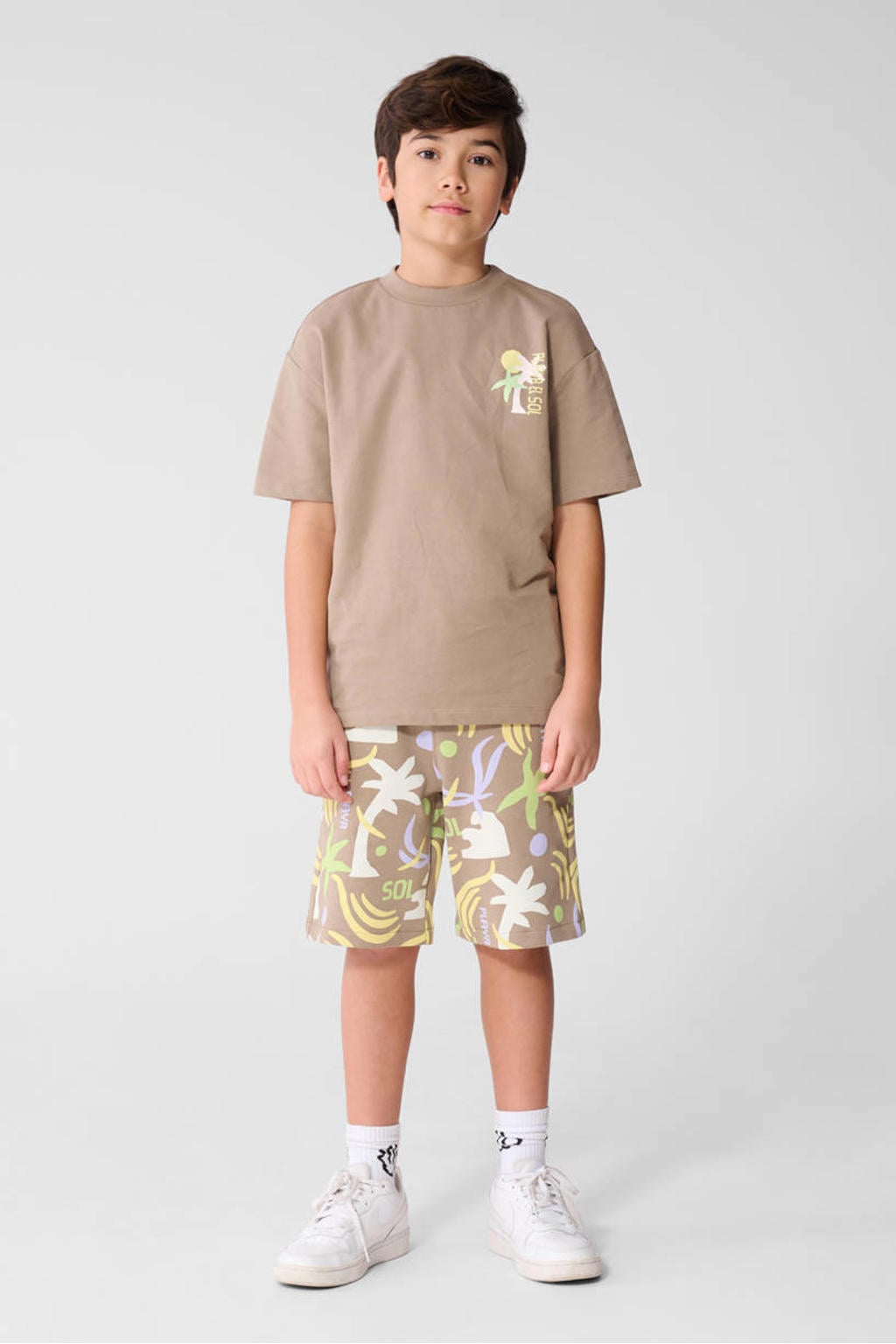 Taupe jongens Shoeby T-shirt van katoen met backprint, korte mouwen en ronde hals