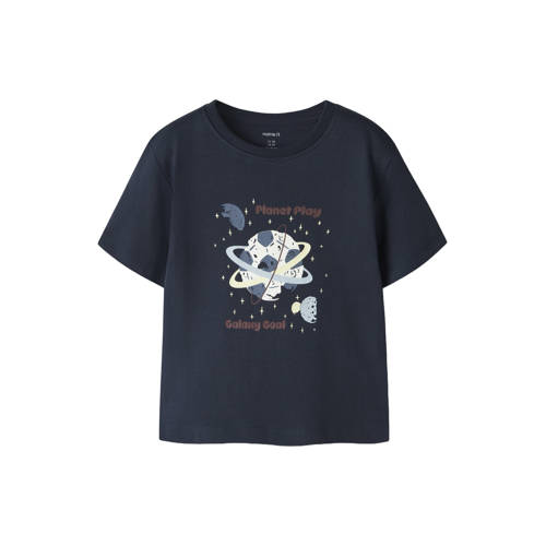 NAME IT MINI T-shirt donkerblauw Jongens Katoen Ronde hals Printopdruk - maat 98 afbeelding