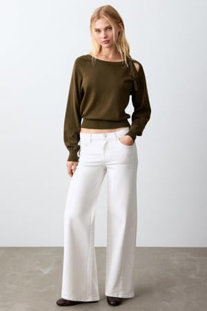 wide leg jeans wit