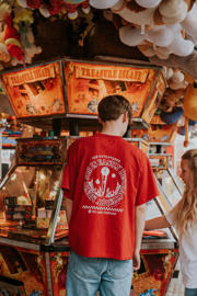 thumbnail: No Way Monday X Job Dutchtuber T-shirt met backprint rood