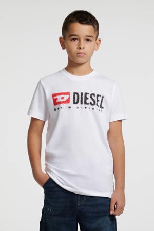 T-shirt wit