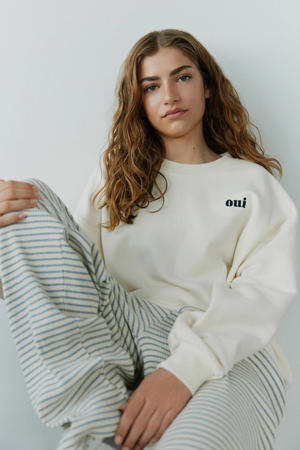 sweater ecru