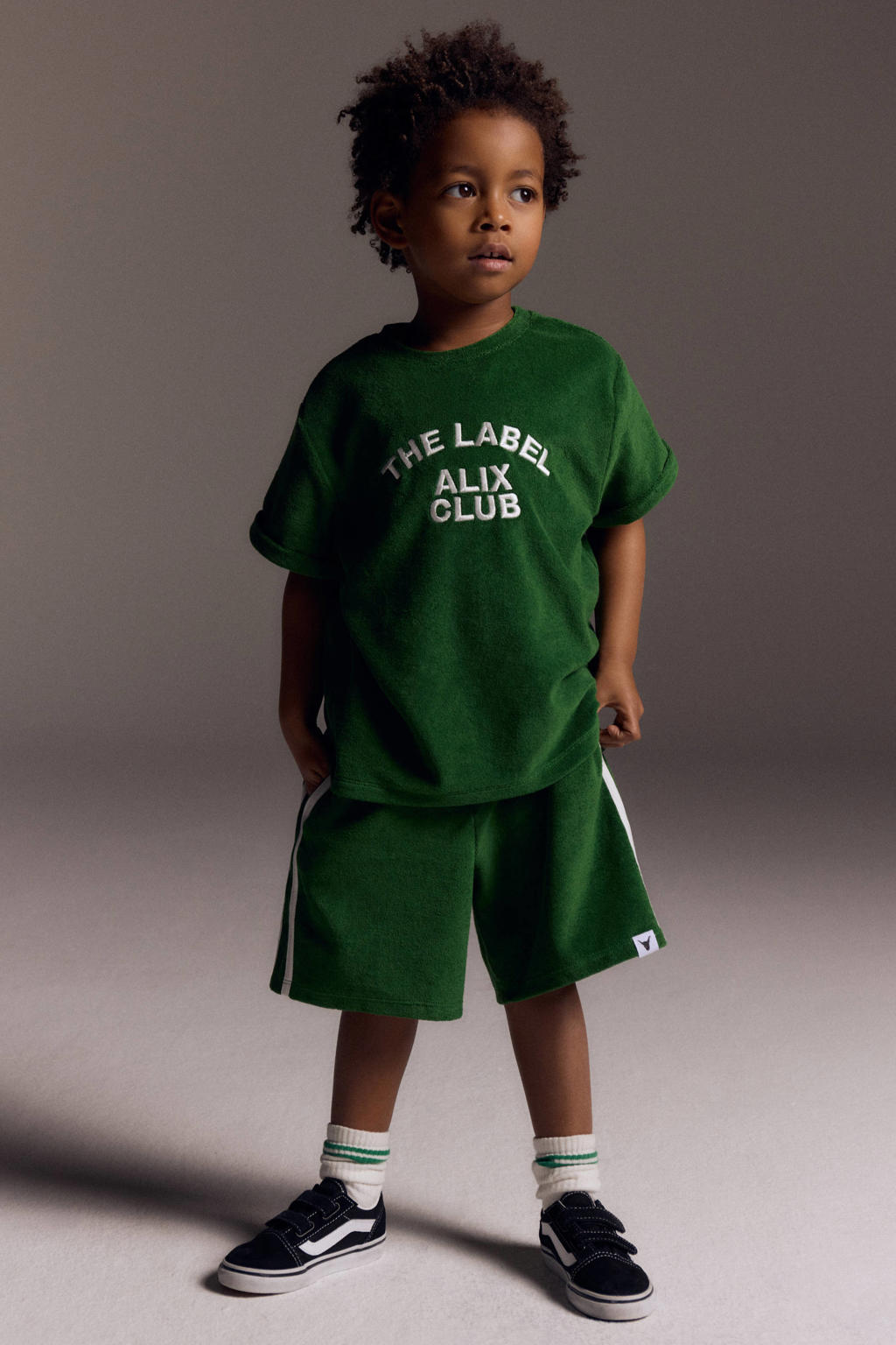 Groene jongens Alix Mini sweatshort van badstof met regular waist, elastische tailleband en effen