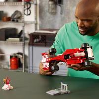 thumbnail: LEGO Icons Ferrari F2004 en Michael Schumacher Modelauto 11375
