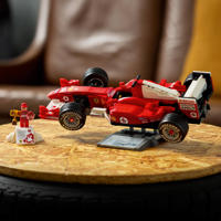 thumbnail: LEGO Icons Ferrari F2004 en Michael Schumacher Modelauto 11375