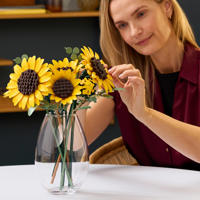 thumbnail: LEGO Botanical Collection Boeket met Zonnebloemen Woondecoratie 11502