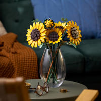 thumbnail: LEGO Botanical Collection Boeket met Zonnebloemen Woondecoratie 11502