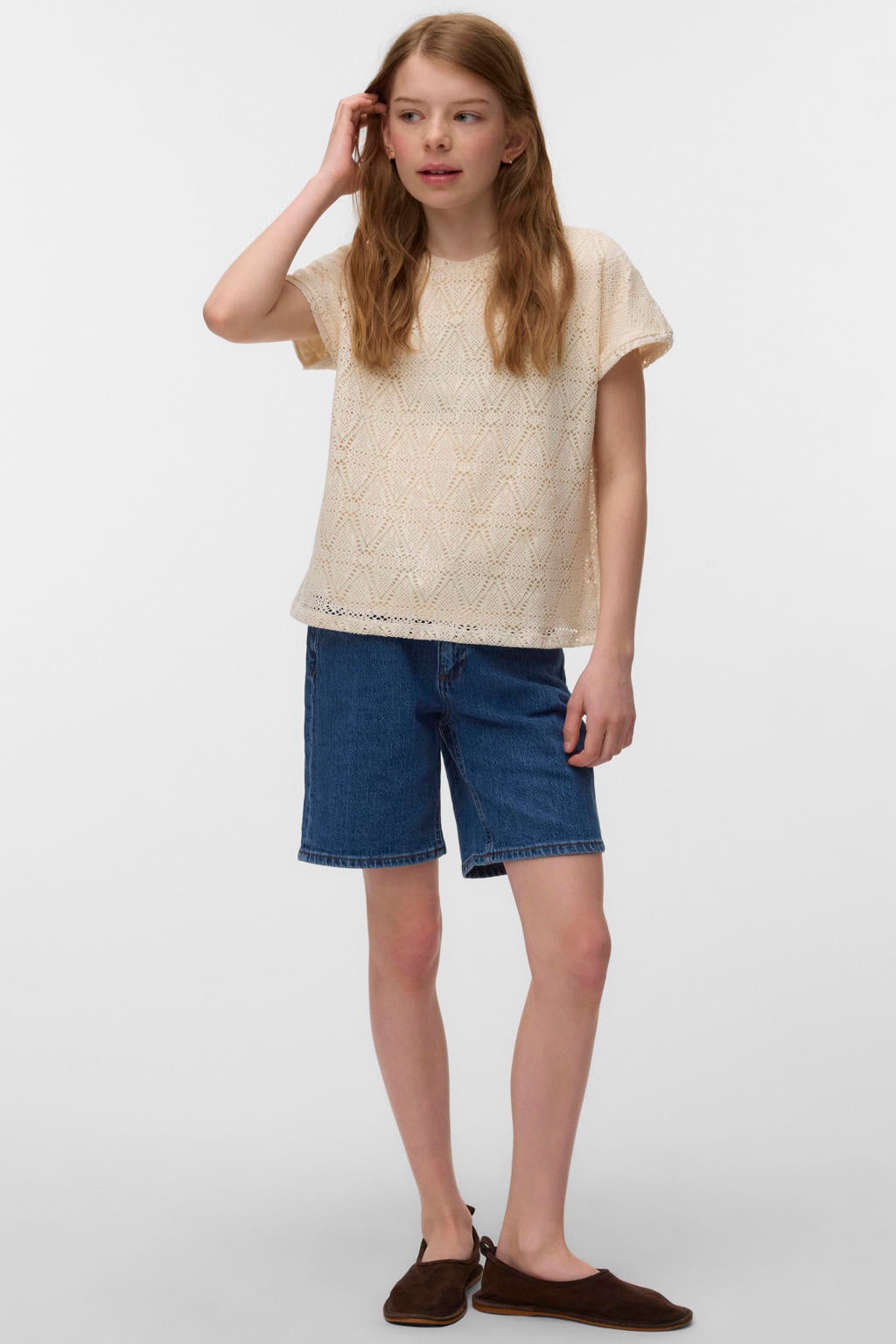Ecru meisjes VERO MODA GIRL blousetop gebreid van polyester met effen, korte mouwen en ronde hals
