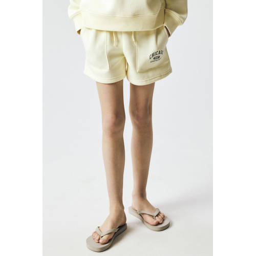 NAME IT KIDS regular sweatshort lichtgeel Korte broek Printopdruk - maat 152 afbeelding