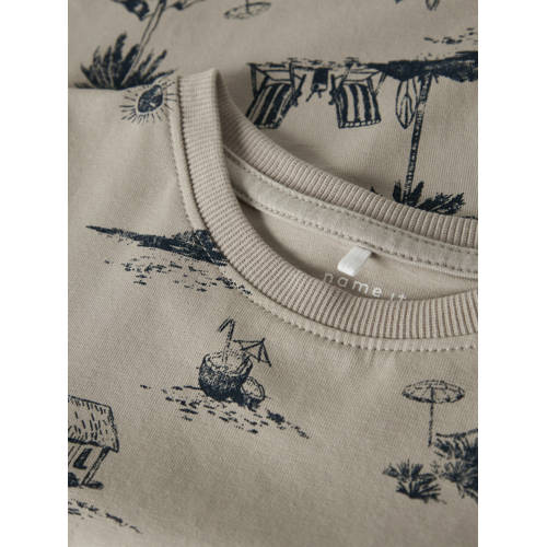 NAME IT MINI T-shirt zand Beige Jongens Stretchkatoen Ronde hals All over print - maat 98 afbeelding