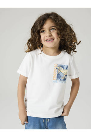 T-shirt wit