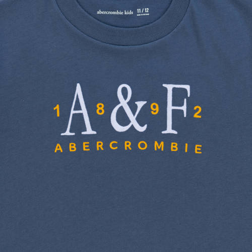 Abercrombie & Fitch jersey T-shirt donkerblauw Tekst - maat 170-176 afbeelding