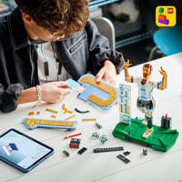 thumbnail: LEGO Editions Sports Lionel Messi – Voetballegende Voetbal Set 43015