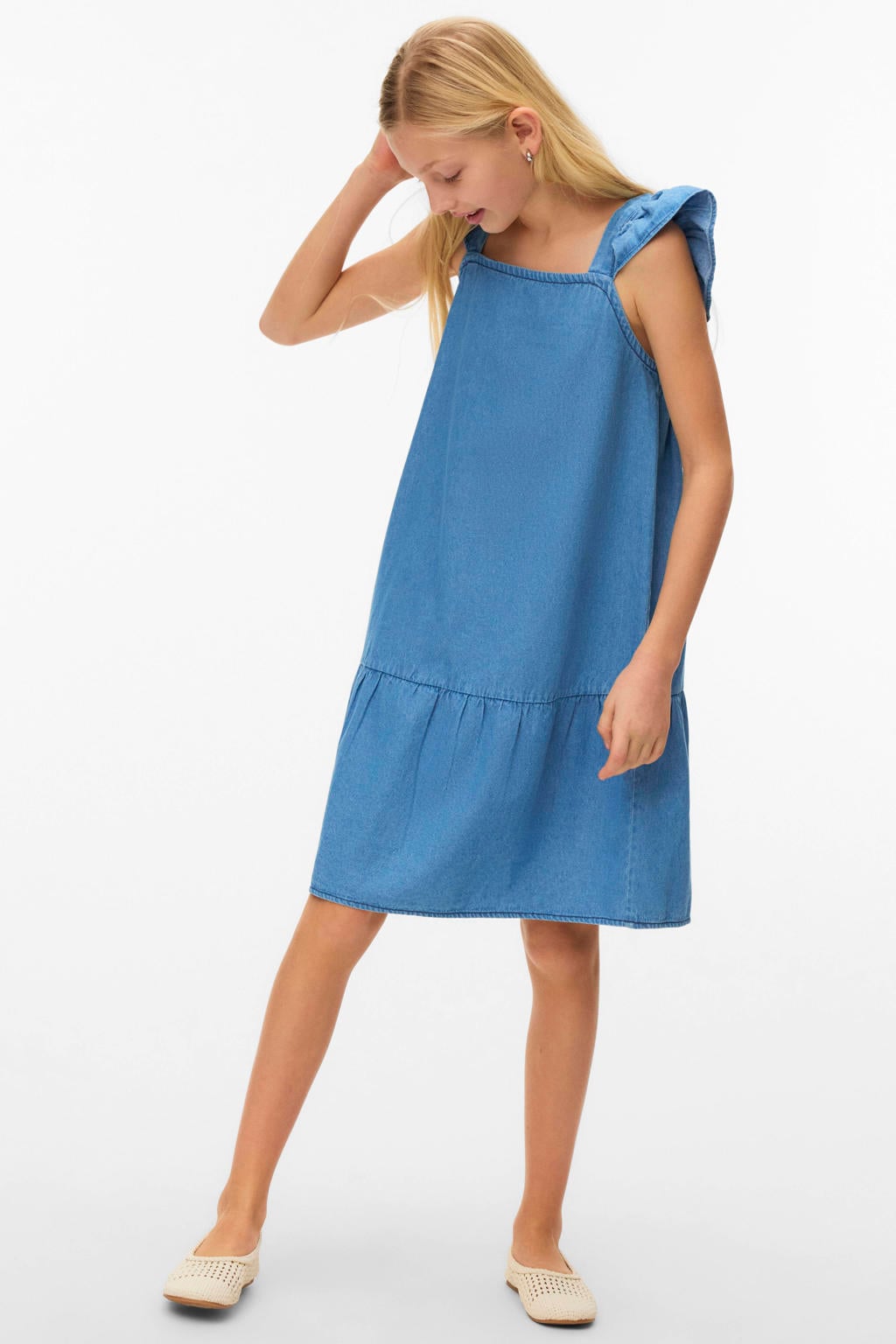 Light blue denim meisjes VERO MODA GIRL A-lijn jurk van denim met effen, ronde hals en ruches