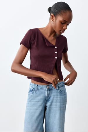 cropped top donkerrood rib gebreid