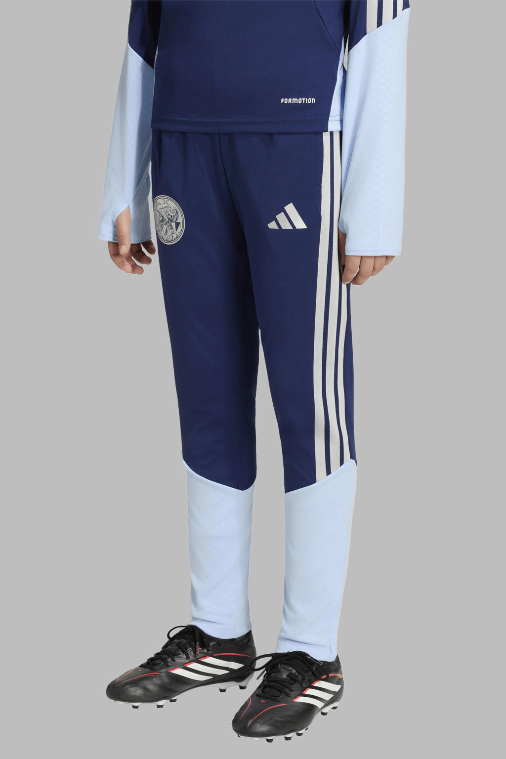 Blauwe jongens en meisjes adidas Performance Junior Ajax Amsterdam sportbroek Training van polyester met regular fit, elastische tailleband met koord en logo dessin