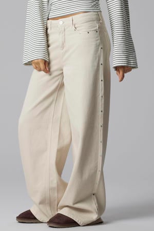 NLFHYEDSTUD wide leg jeans beige