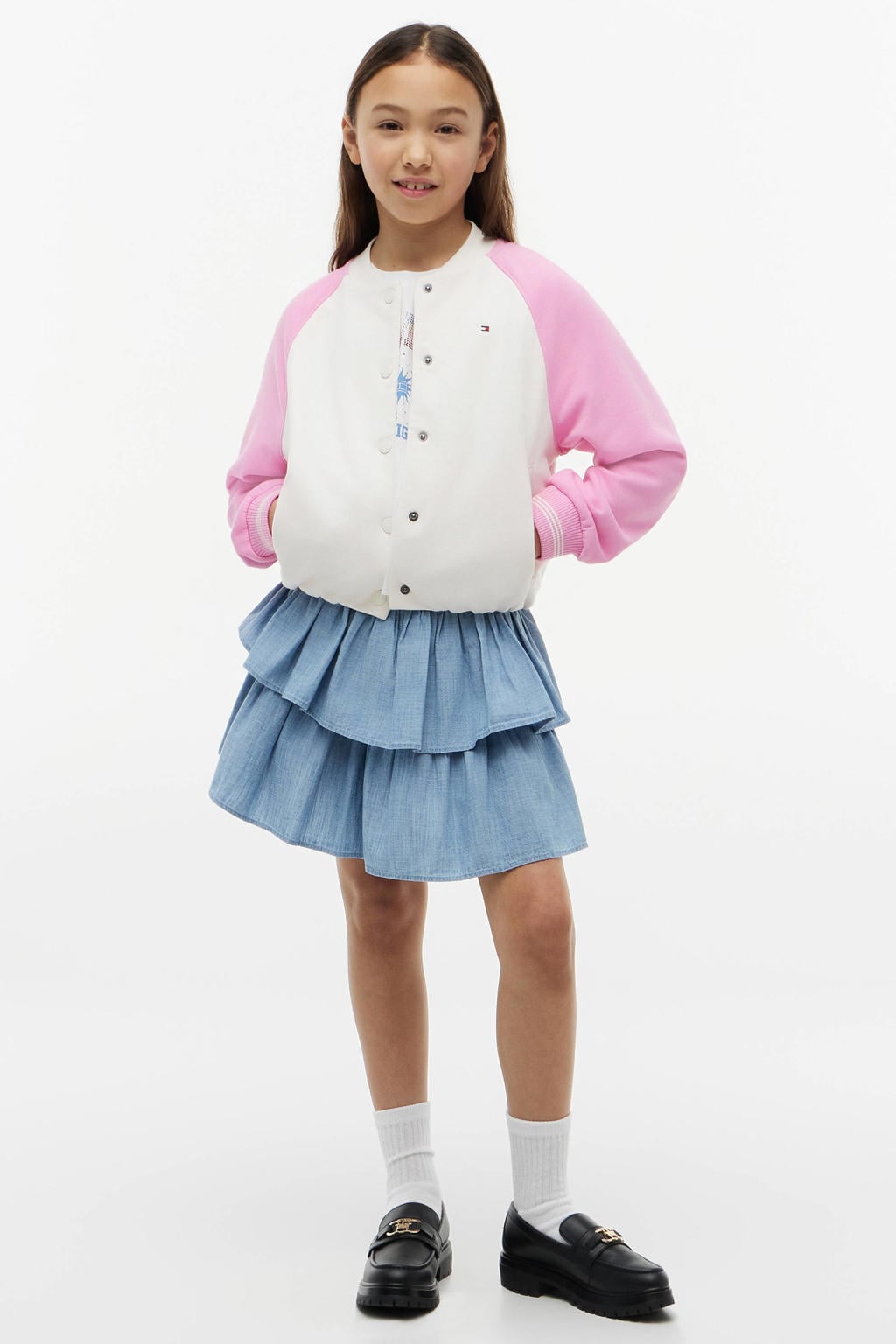 Light blue denim meisjes Tommy Hilfiger korte spijkerrok gemaakt van denim en met elastische tailleband