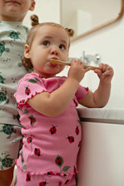 thumbnail: Feetje shortama Lily Ladybug roze/rood