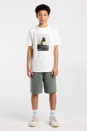 T-shirt wit