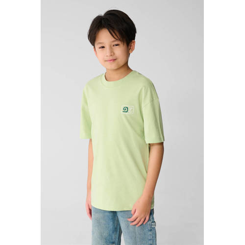 Shoeby T-shirt lichtgroen Jongens Katoen Ronde hals Logo - maat 110/116 afbeelding