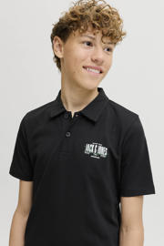 thumbnail: JACK & JONES JUNIOR polo met print - zwart
