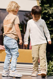 thumbnail: Daily7 T-shirt met backprint zand