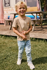 thumbnail: Daily7 T-shirt met backprint zand