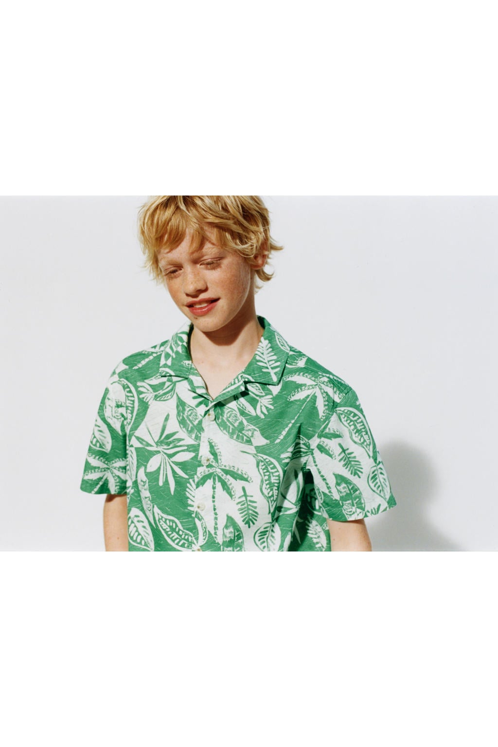 Groene jongens Mango Kids casual overhemd van katoen met bladprint, korte mouwen, klassieke kraag en knoopsluiting