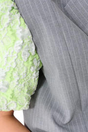 thumbnail: Shoeby cropped blazer met krijtstreep grijs