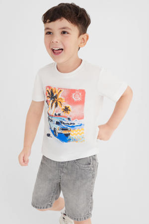 T-shirt wit