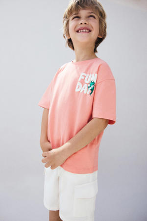 cargo short wit