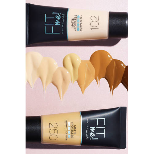 Maybelline New York Fit Me! Matte + Poreless liquid foundation- 122 Creamy Beige