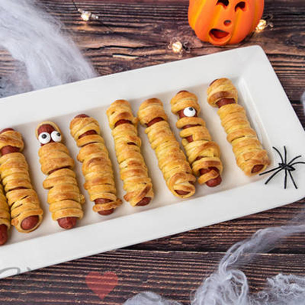 1. Knakworst mummies